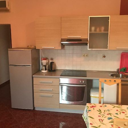 Apartmani Paulina Lopar Ngoại thất bức ảnh