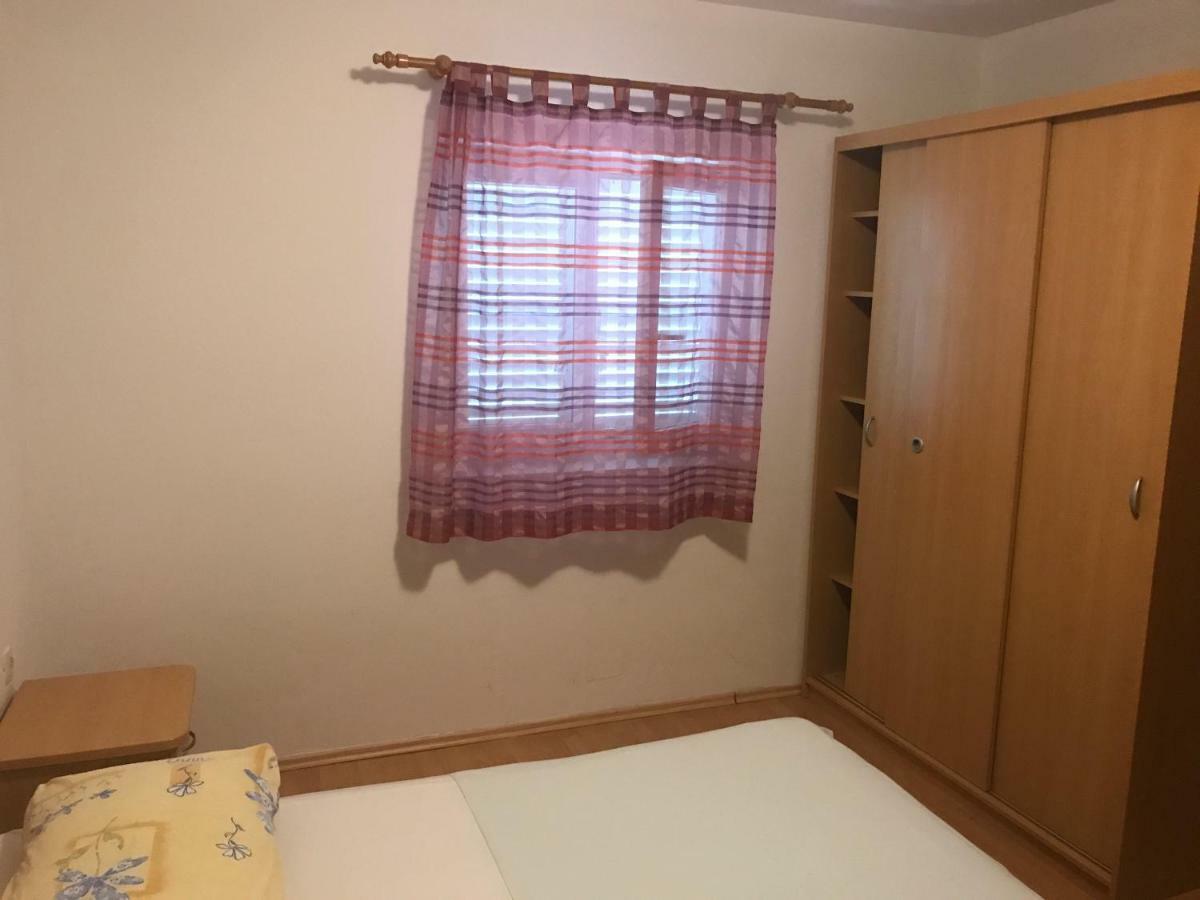 Apartmani Paulina Lopar Ngoại thất bức ảnh